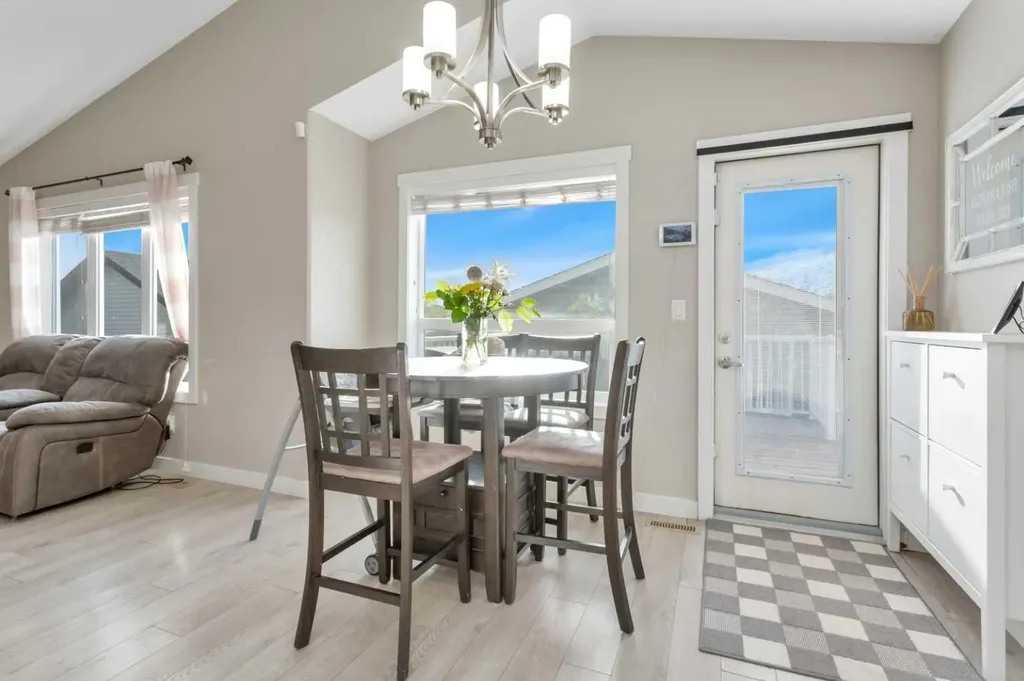 5626 Prairie Ridge Blackfalds AB T4M 0B5