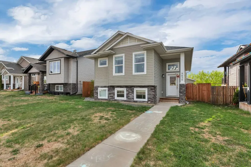 5626 Prairie Ridge Blackfalds AB T4M 0B5