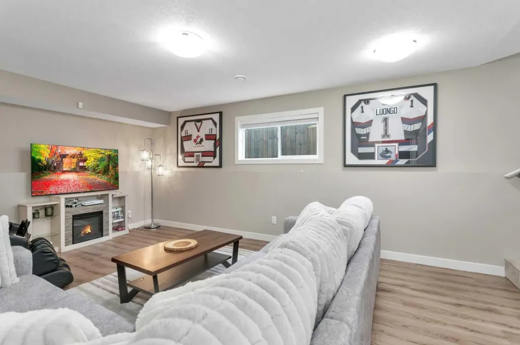 5626 Prairie Ridge Blackfalds AB T4M 0B5