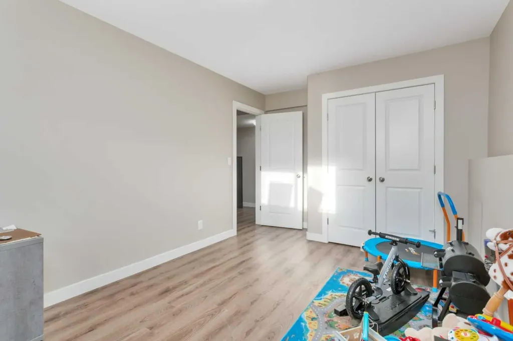 5626 Prairie Ridge Blackfalds AB T4M 0B5