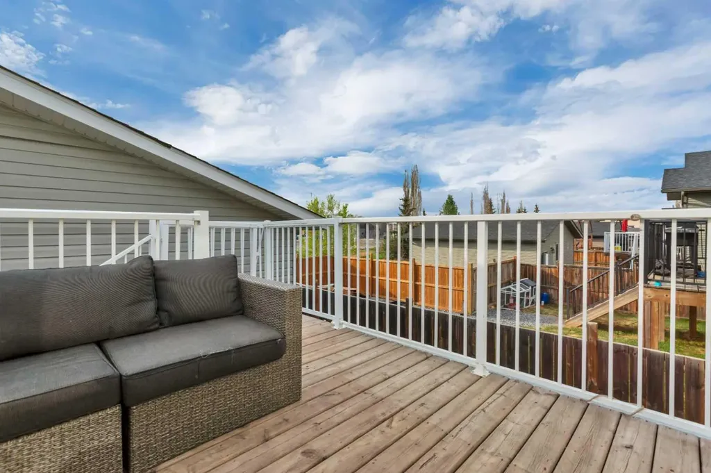 5626 Prairie Ridge Blackfalds AB T4M 0B5