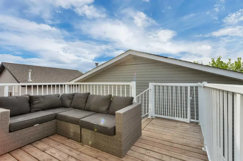 5626 Prairie Ridge Blackfalds AB T4M 0B5