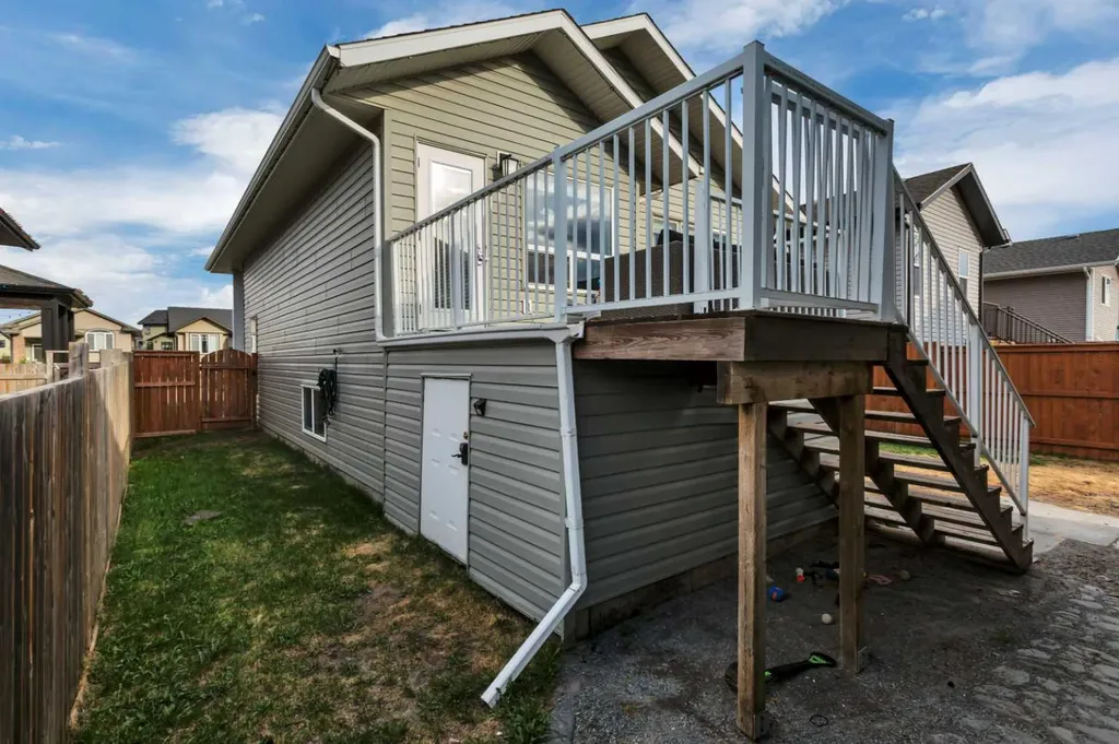 5626 Prairie Ridge Blackfalds AB T4M 0B5