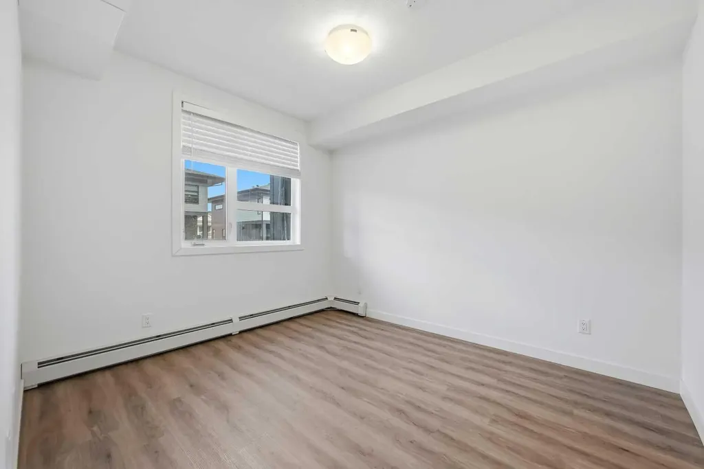 55 Lucas Way NW Calgary AB T3P 2C7