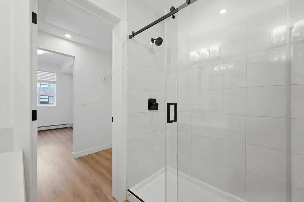 55 Lucas Way NW Calgary AB T3P 2C7