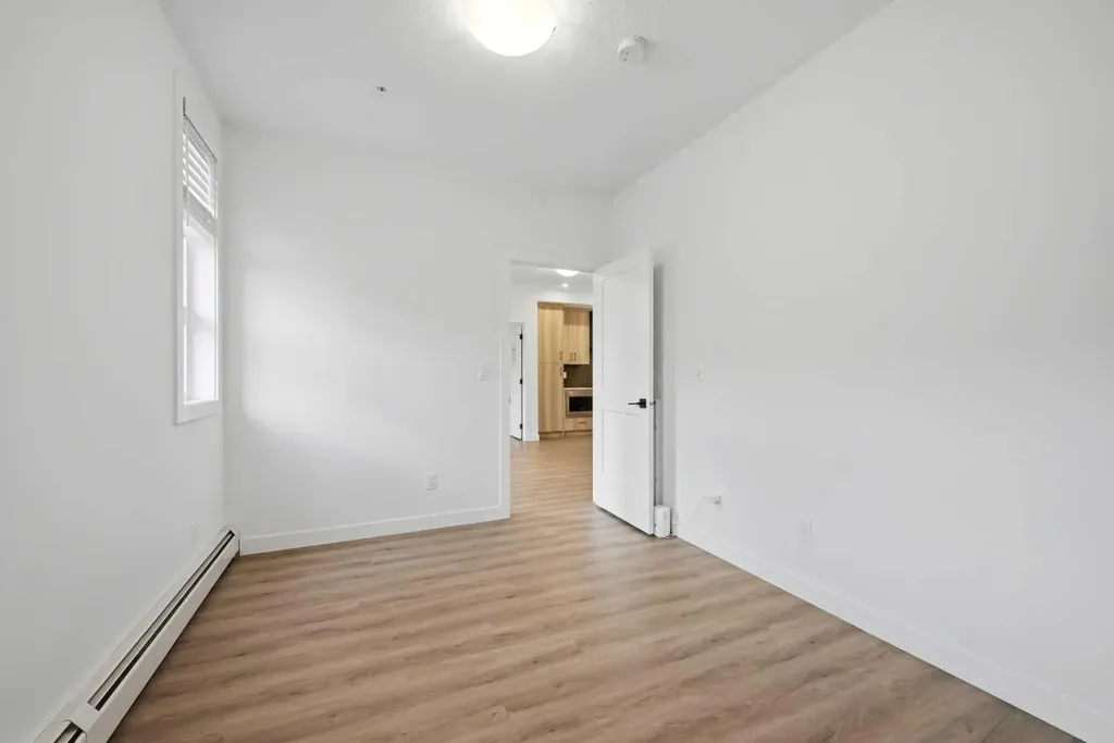 55 Lucas Way NW Calgary AB T3P 2C7