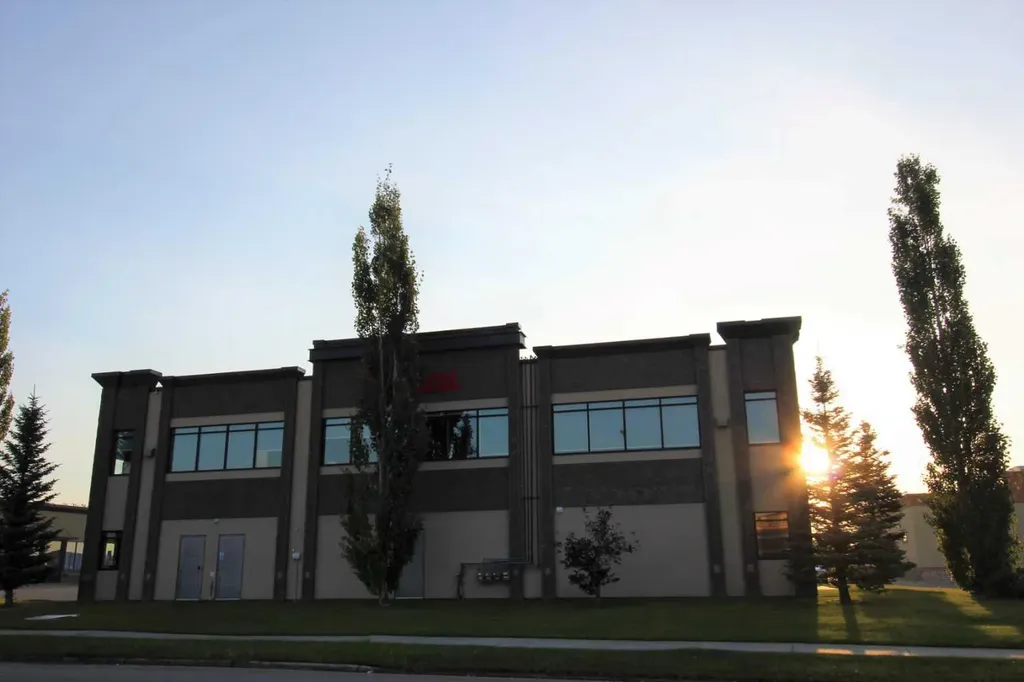 11731 105 Street Grande Prairie AB T8V 8L1