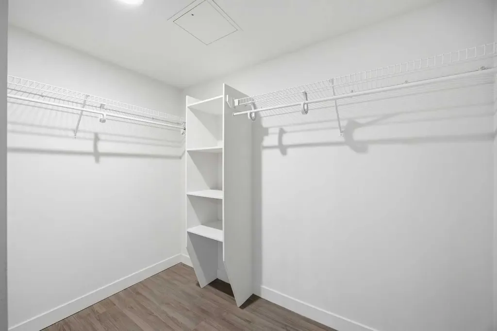 2221 14 Street SW Calgary AB T2T 3T2