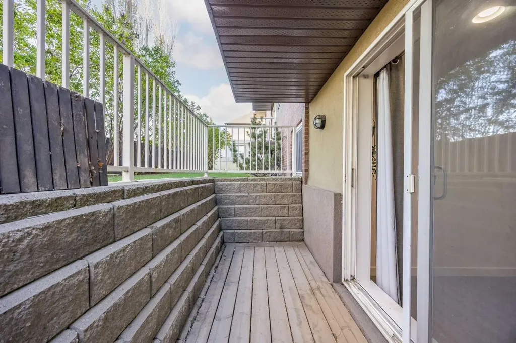 2221 14 Street SW Calgary AB T2T 3T2