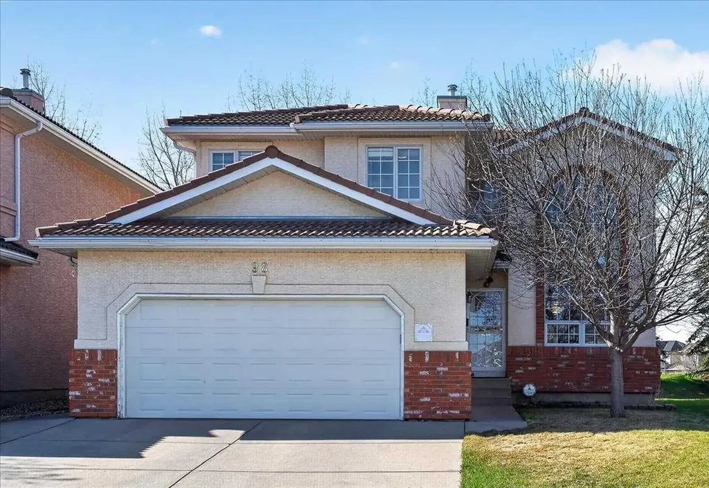 98 Hampstead Circle NW Calgary AB T3A 5P1