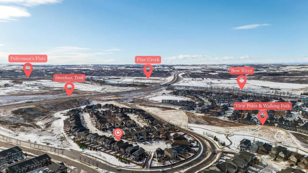 30 Cranarch View SE Calgary AB T3M 2J3