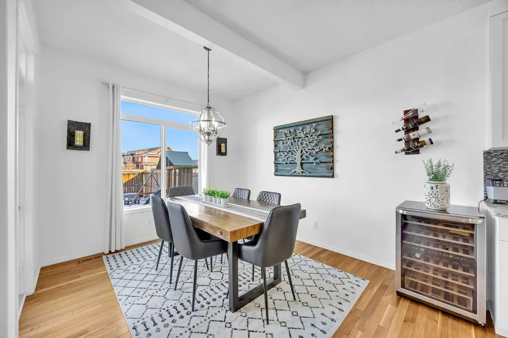 30 Cranarch View SE Calgary AB T3M 2J3