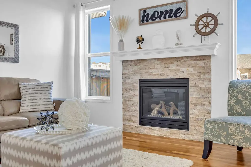 30 Cranarch View SE Calgary AB T3M 2J3