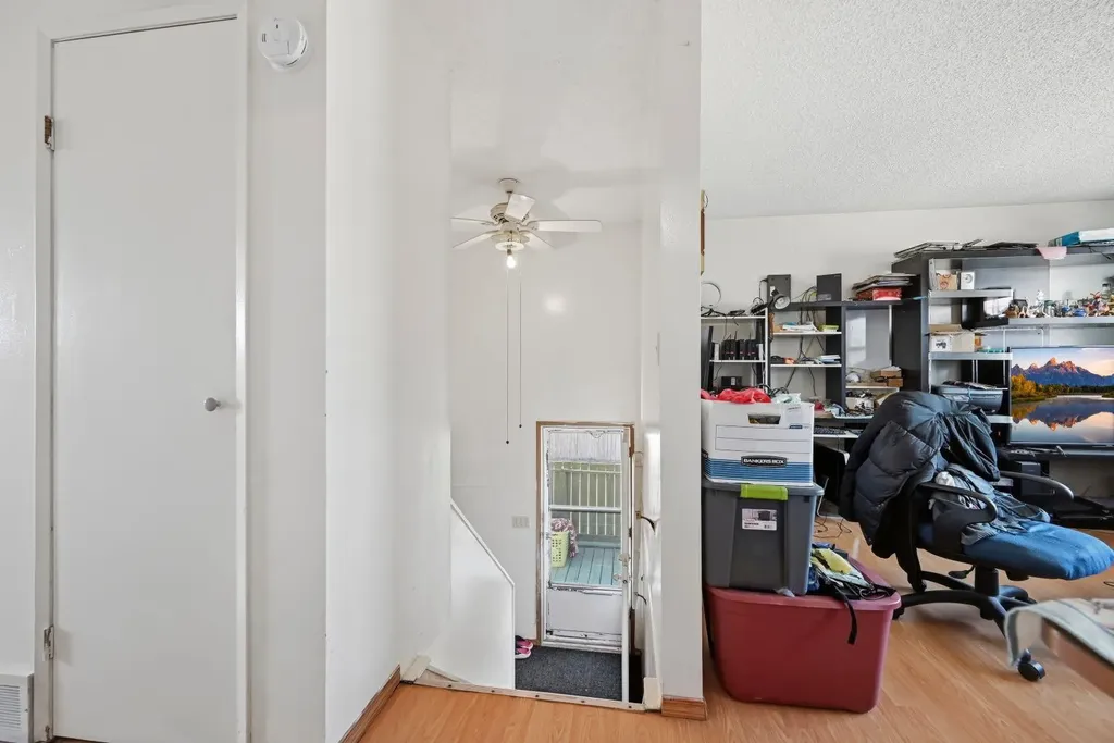 54 Pennsburg Way SE Calgary AB t2A 2J5