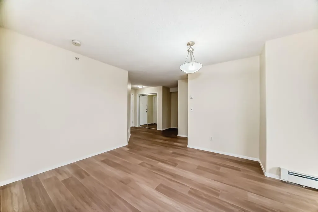 2280 68 Street NE Calgary AB T1Y 7M1