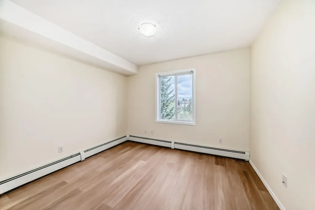 2280 68 Street NE Calgary AB T1Y 7M1