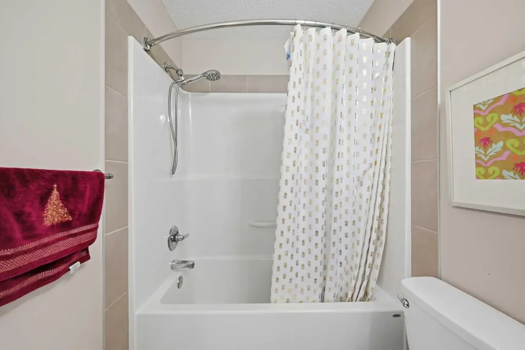 156 Skyview Shores Manor NE Calgary AB T3N 1B4