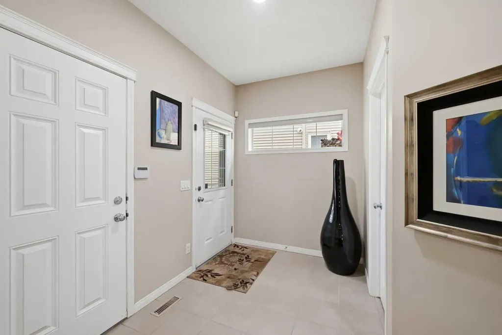 156 Skyview Shores Manor NE Calgary AB T3N 1B4