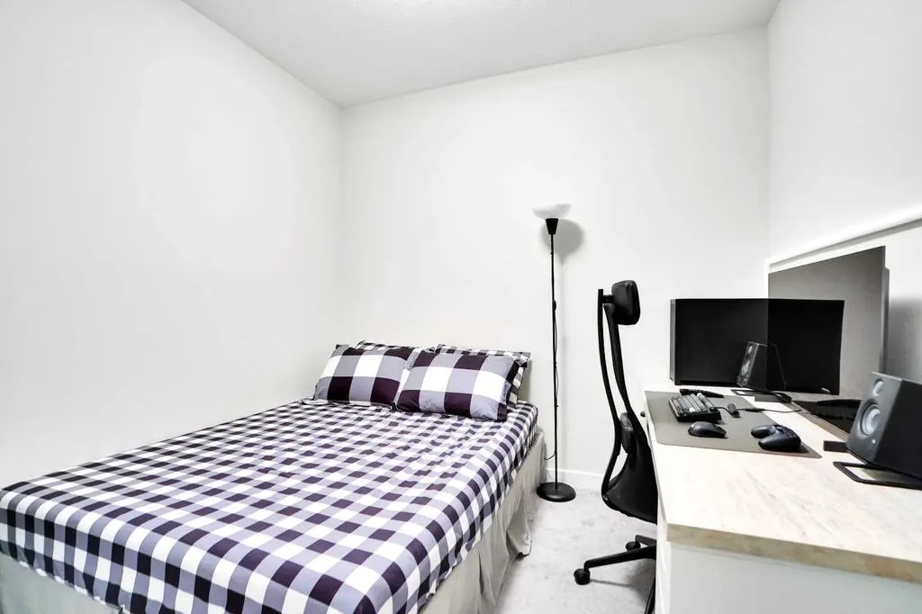 30 Walgrove Walk SE Calgary AB T2X 4M9