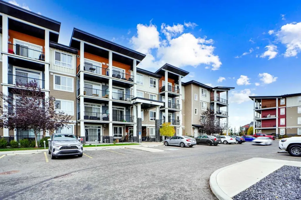 30 Walgrove Walk SE Calgary AB T2X 4M9