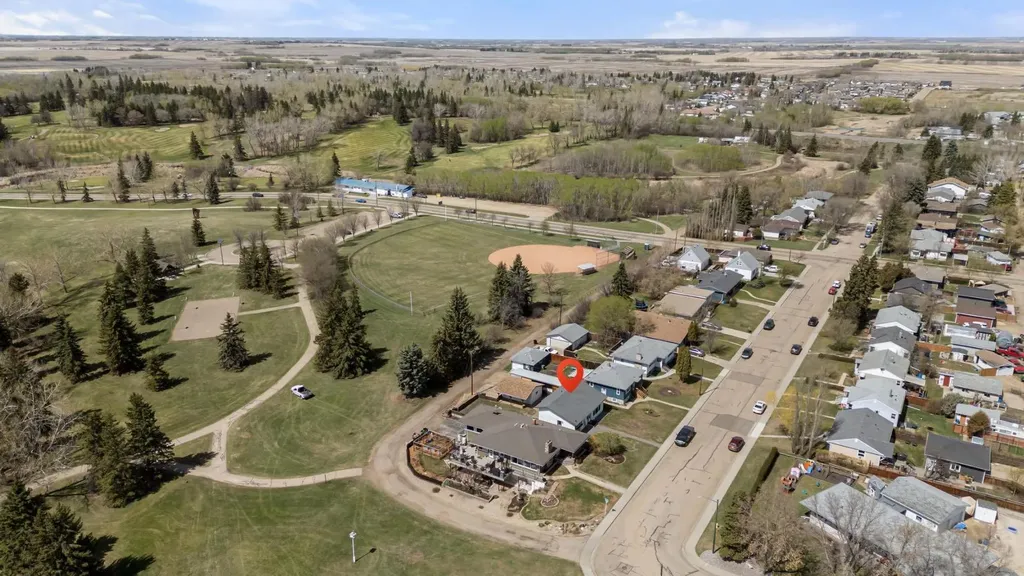 4904 58 Street Camrose AB T4V 2G4