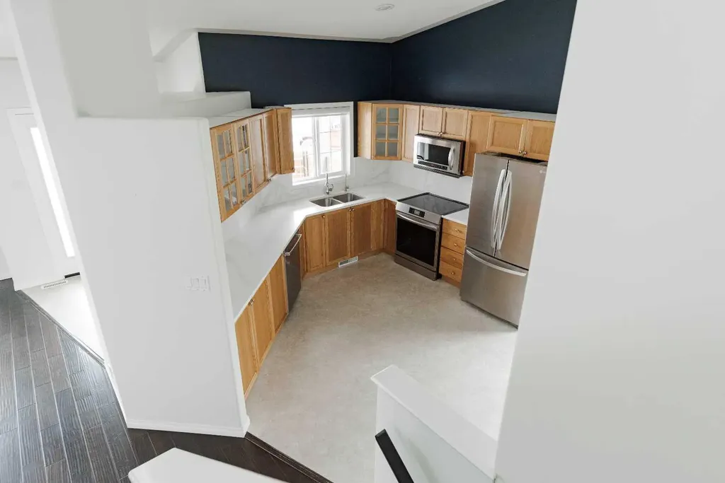 181 Waniandy Way Fort Mcmurray AB T9H 5L8