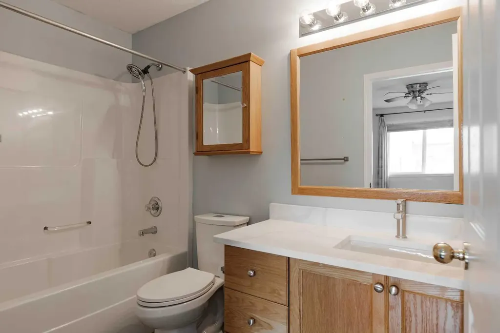 181 Waniandy Way Fort Mcmurray AB T9H 5L8