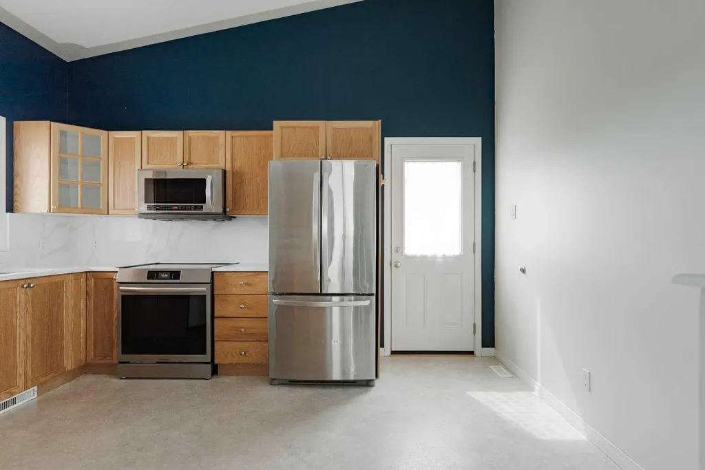 181 Waniandy Way Fort Mcmurray AB T9H 5L8