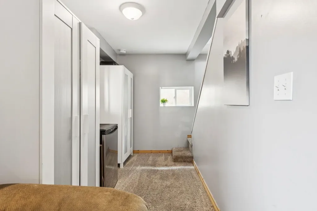 7417 24 Street SE Calgary AB T2C 0Y7