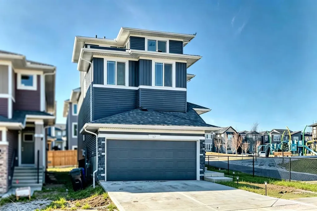 47 Amblefield Grove NW Calgary AB T3P 2B7
