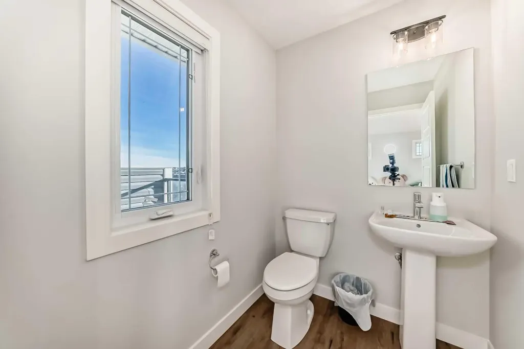 47 Amblefield Grove NW Calgary AB T3P 2B7