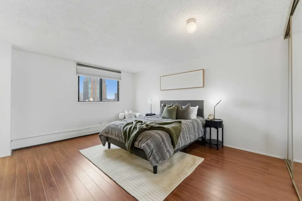 1020 14 Avenue SW Calgary AB T2P 0P1