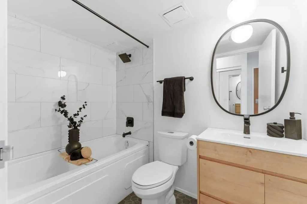 1020 14 Avenue SW Calgary AB T2P 0P1