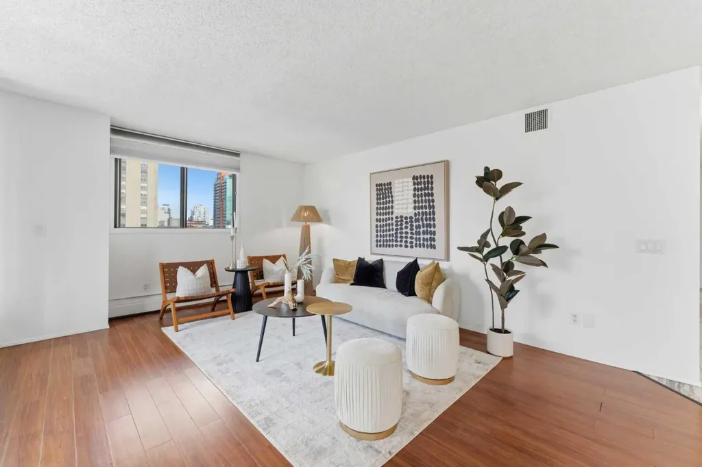 1020 14 Avenue SW Calgary AB T2P 0P1