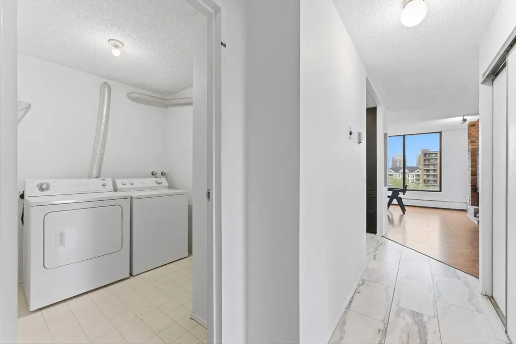 1020 14 Avenue SW Calgary AB T2P 0P1
