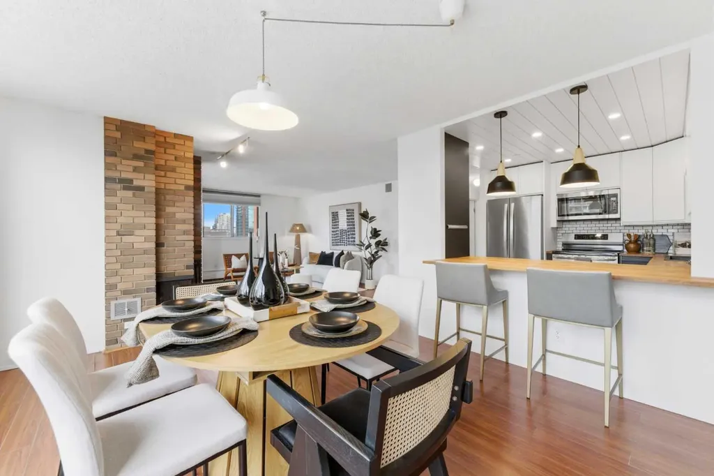 1020 14 Avenue SW Calgary AB T2P 0P1
