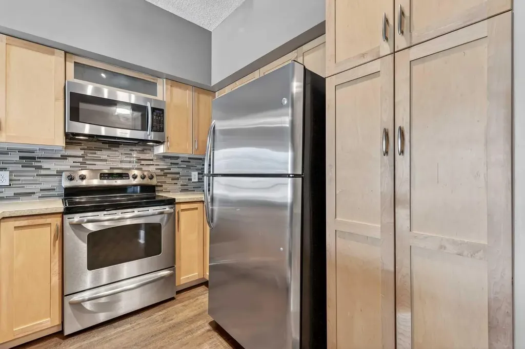 205 Riverfront Avenue SW Calgary AB T2P 5K4
