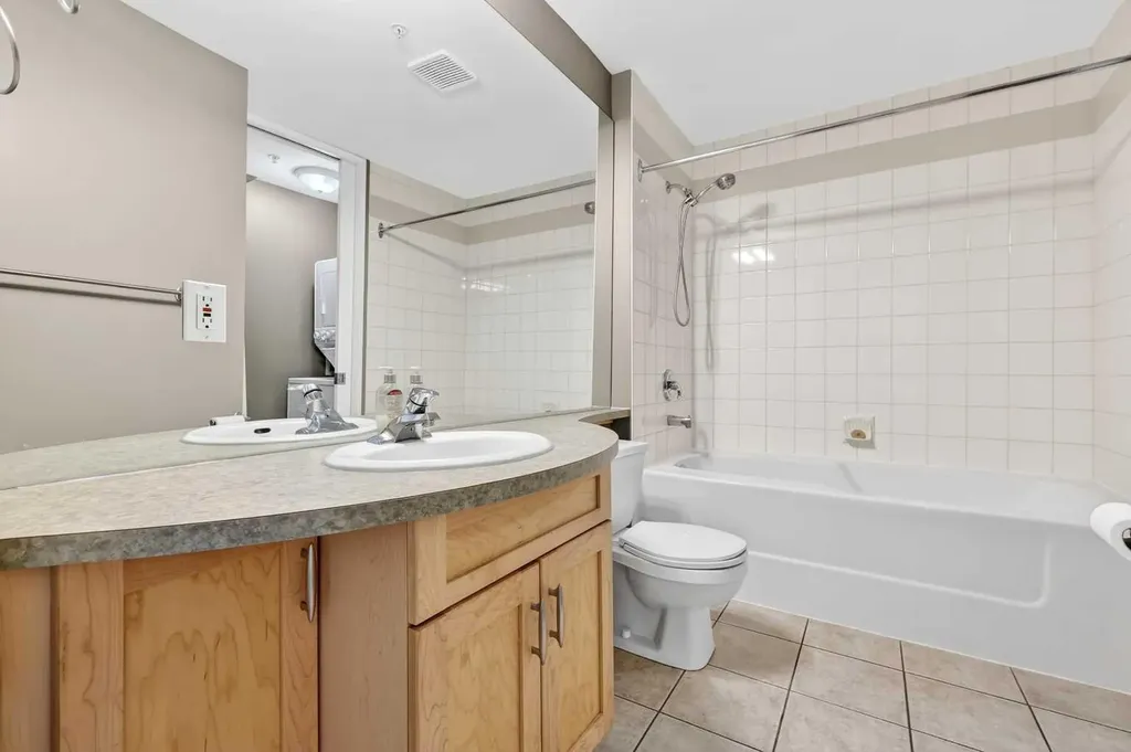205 Riverfront Avenue SW Calgary AB T2P 5K4