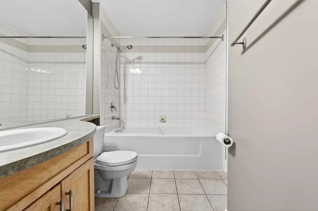 205 Riverfront Avenue SW Calgary AB T2P 5K4