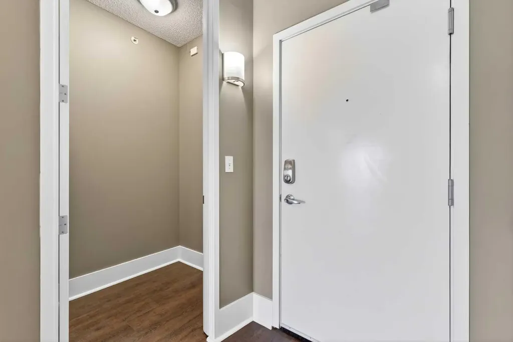 205 Riverfront Avenue SW Calgary AB T2P 5K4
