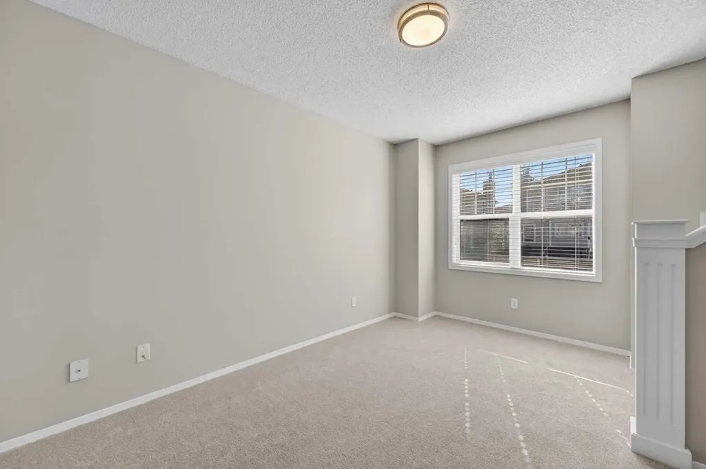 7171 Coach Hill Road SW Calgary AB T3H 3R7