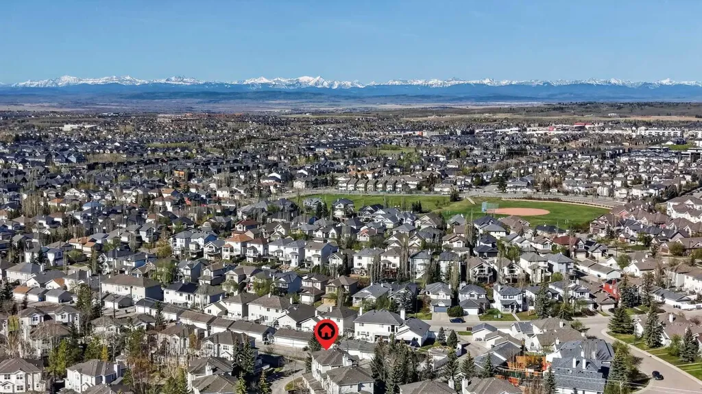 7171 Coach Hill Road SW Calgary AB T3H 3R7
