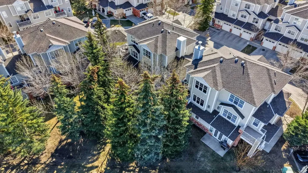 7171 Coach Hill Road SW Calgary AB T3H 3R7
