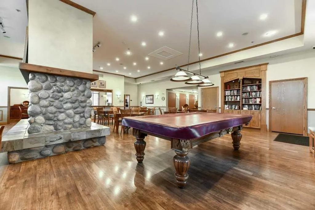 3102 Lake Fraser Court SE Calgary AB T2J 7G4