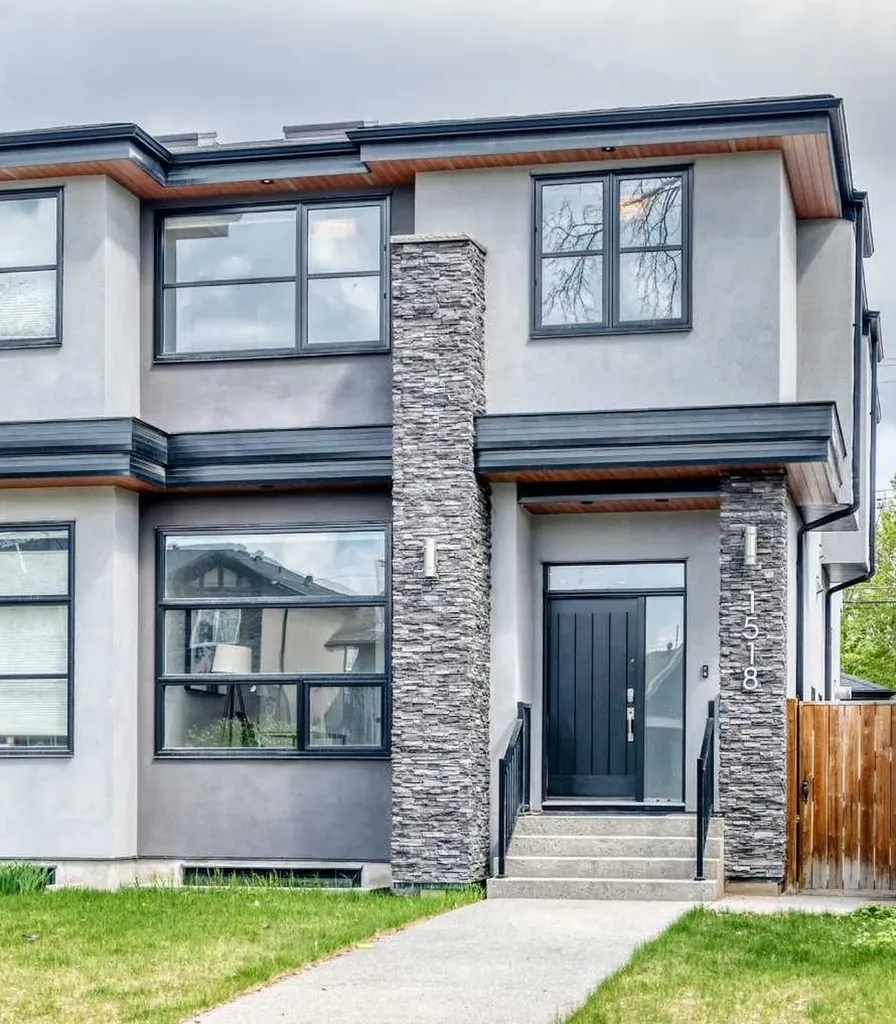 1518 19 Avenue NW Calgary AB T2M 1A8