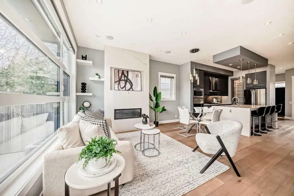 1518 19 Avenue NW Calgary AB T2M 1A8