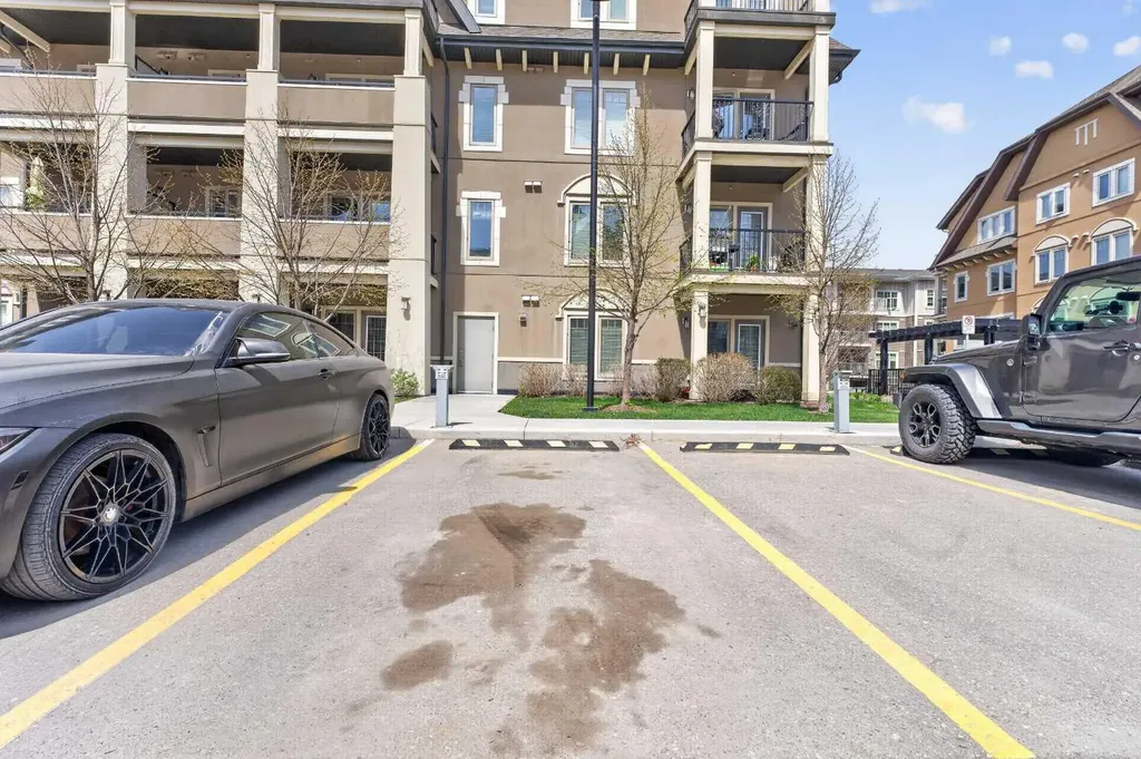 140 Mahogany Street SE Calgary AB T3M4E1