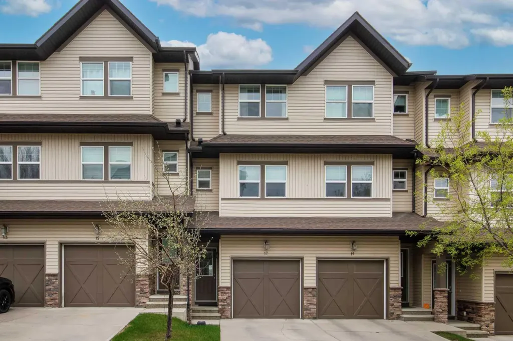 28 Heritage Drive Cochrane AB T4G 0J8