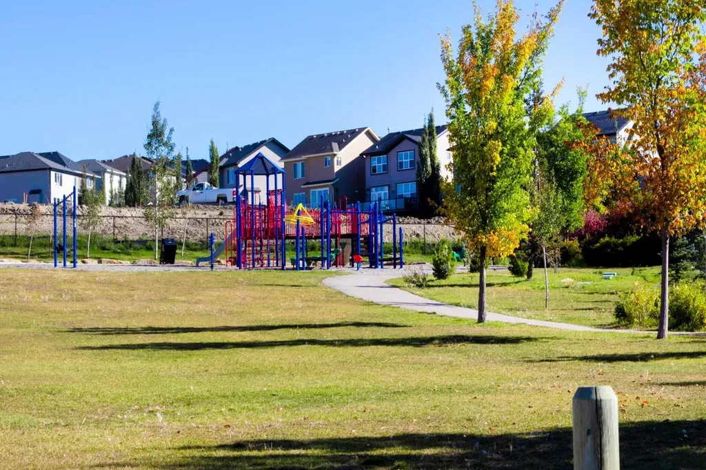 28 Heritage Drive Cochrane AB T4G 0J8