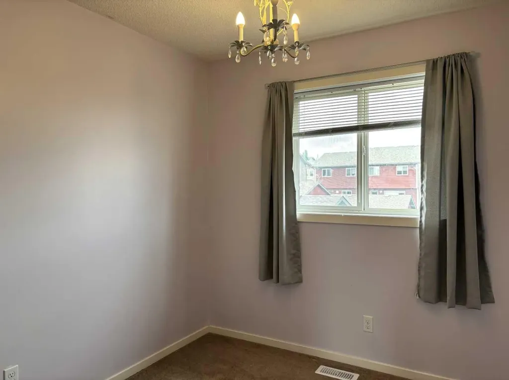 159 Panamount Way NW Calgary AB T3K0P7